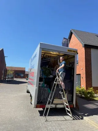 When your van’s this full, you know we mean business! 😎 Ladder? Check. Furniture secured? Double check. #corstorphineremovals