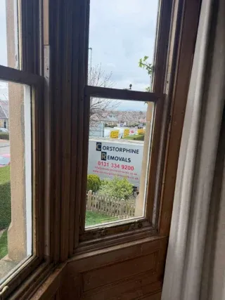 Four van move completed with @stockbridgeremovals 💪 🚚